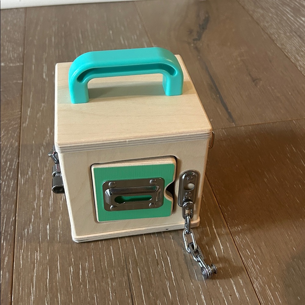 Lovevery Lock Box